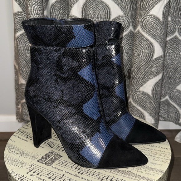 42 Gold Kiki Boots Snakeskin/ Suede Size 8.5 - Picture 4 of 8